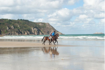 Sortie à cheval sur la plage Séverine Richard